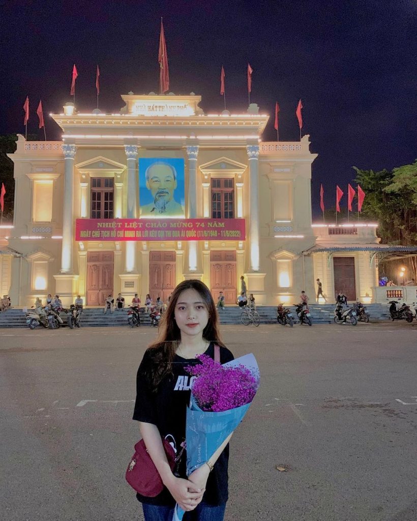 Tham quan Nha hat lon Hai Phong